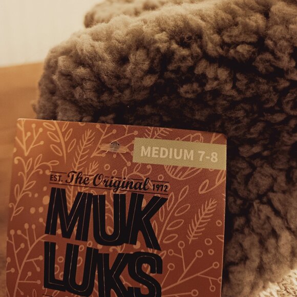 Muk Luks Melinda Bootie Slippers (Grey Snow) - Picture 8 of 10